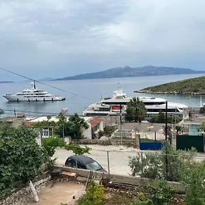 Eri Apartament Saranda